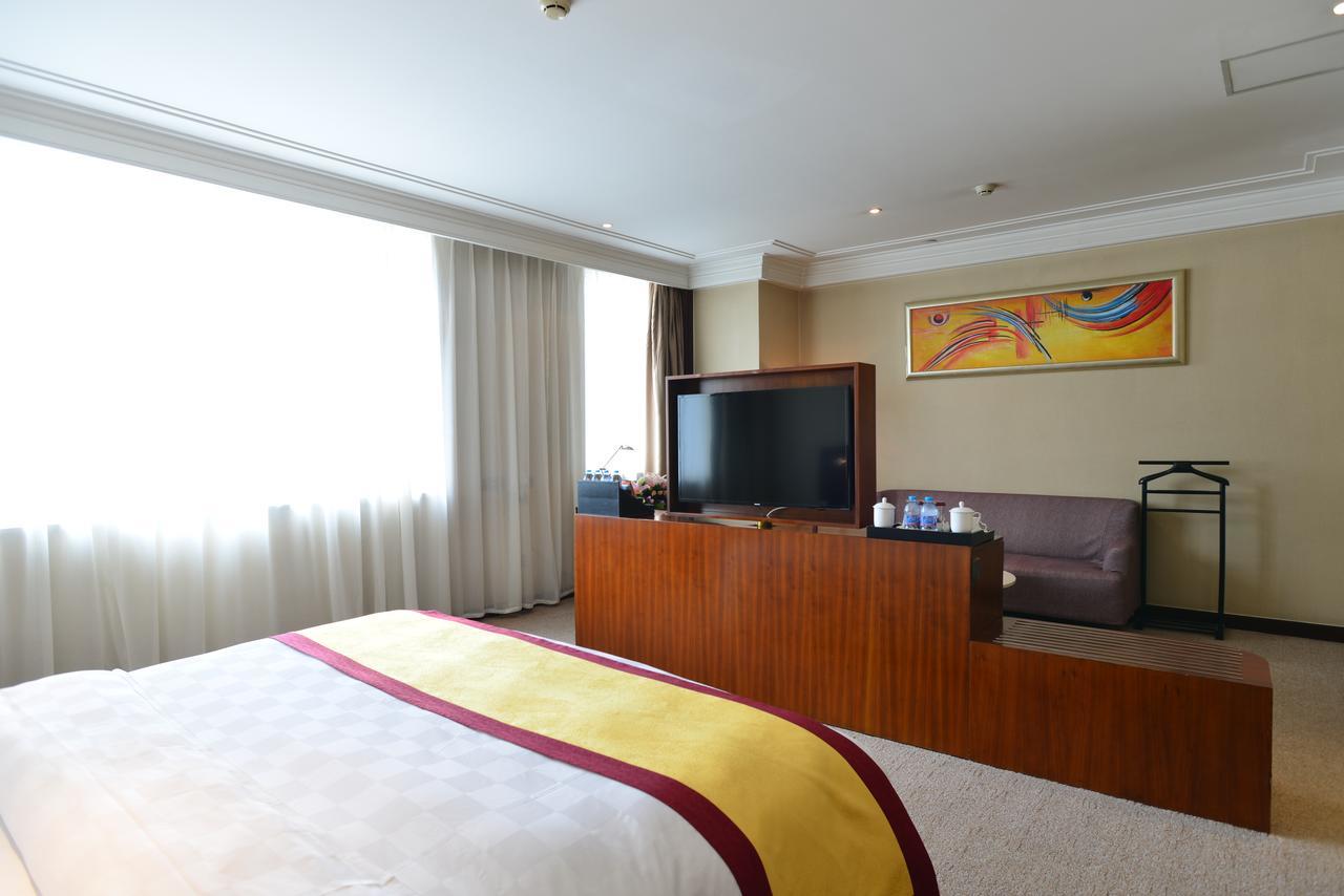 San Want Hotel Синин Экстерьер фото