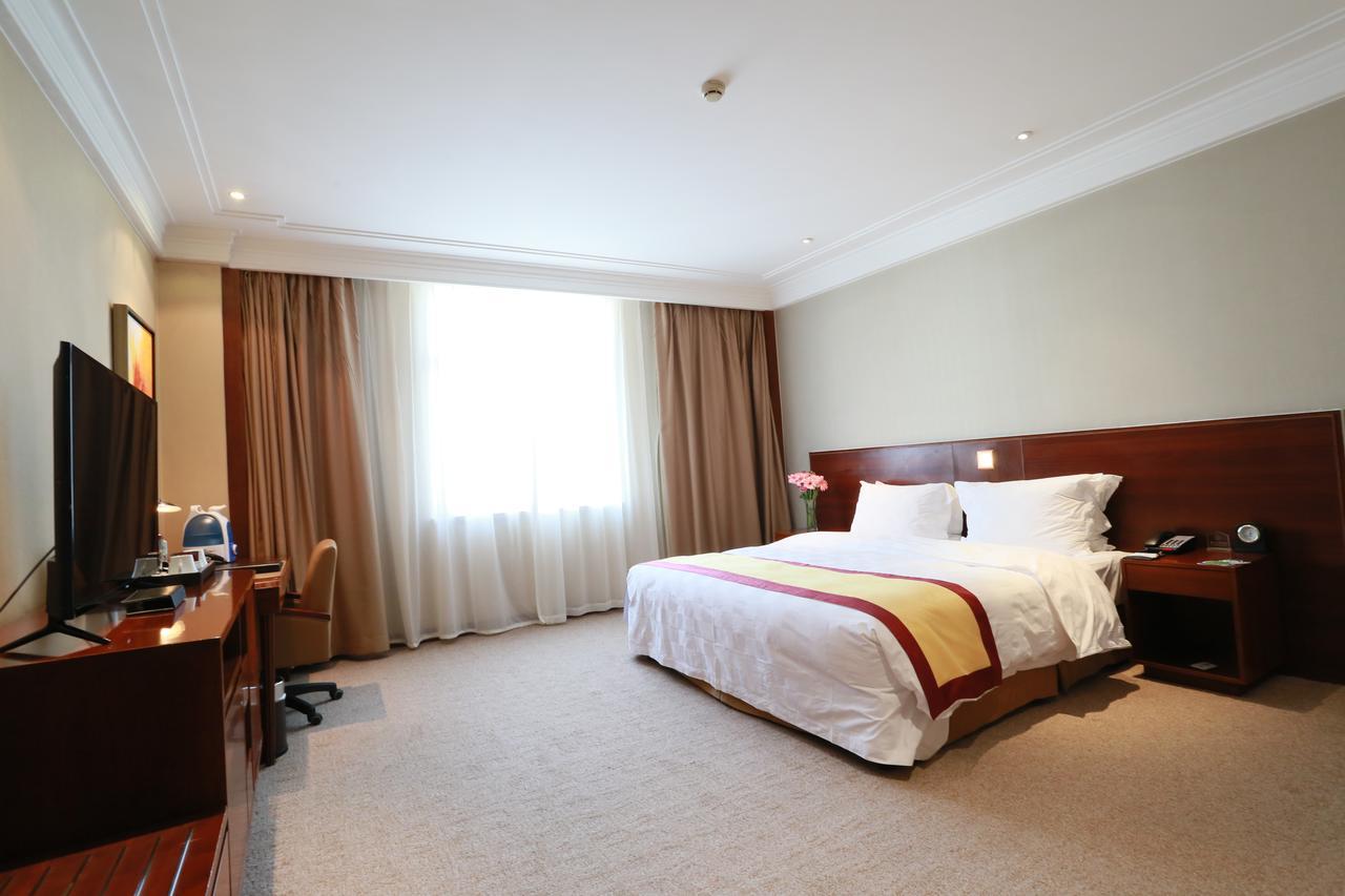 San Want Hotel Синин Экстерьер фото