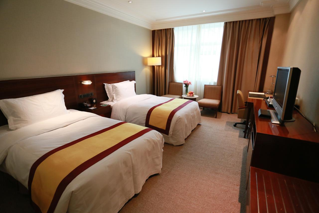 San Want Hotel Синин Экстерьер фото